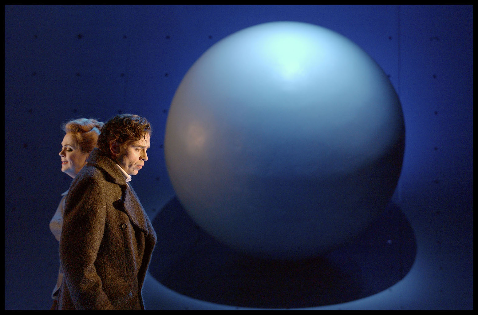 Verdi's un Ballo in Maschera, Opera Zuid, 2003 director Mike Ashman