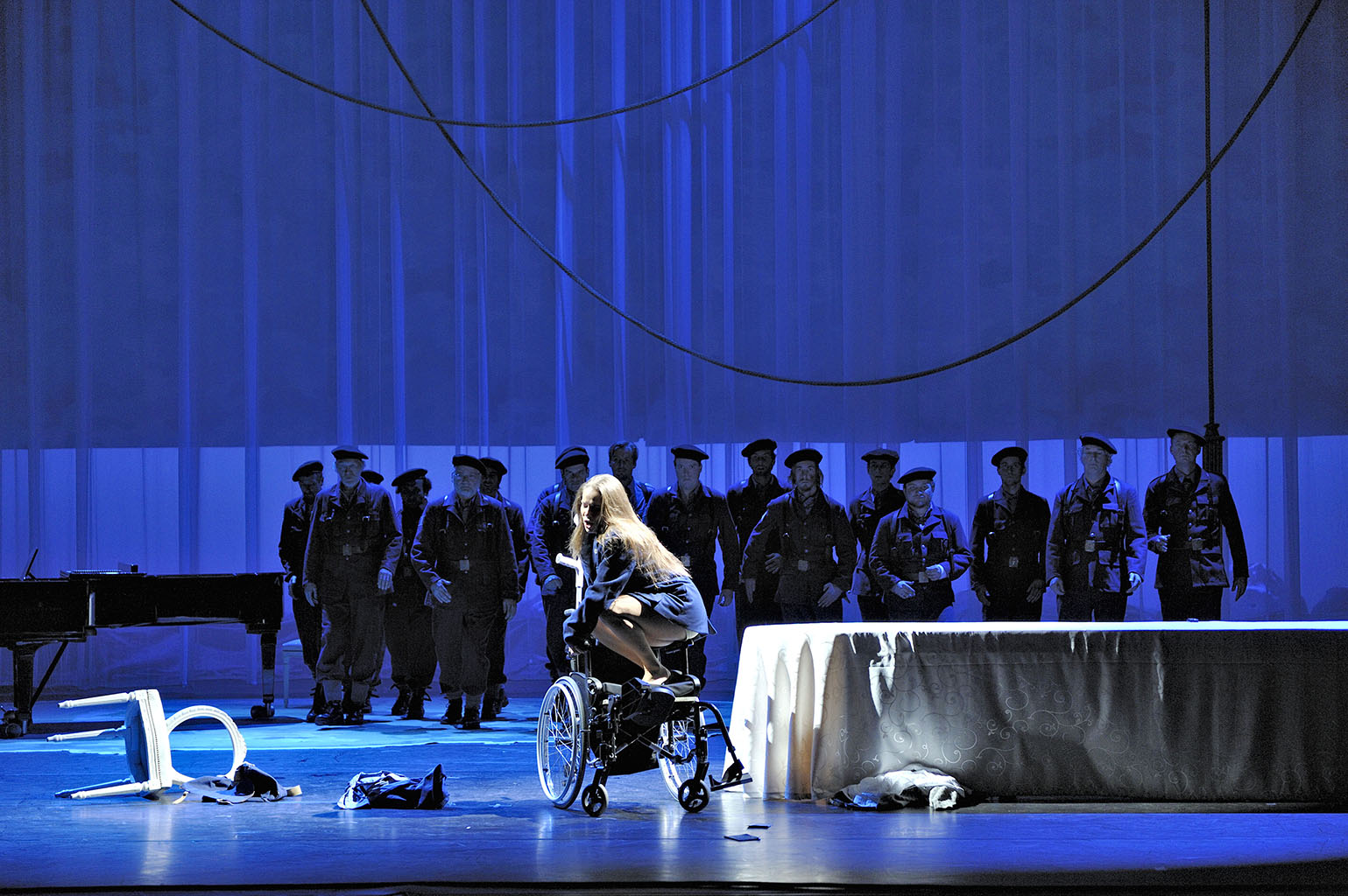Donizetti's La Fille du Régiment, Opera Zuid, director Bruno Berger-Gorskiop, Annemarie Kremer